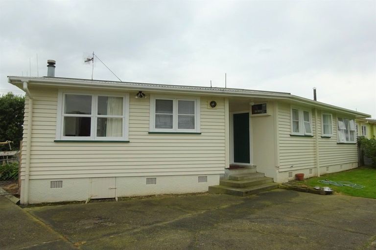 Photo of property in 6 Bovis Street, Shannon, 4821