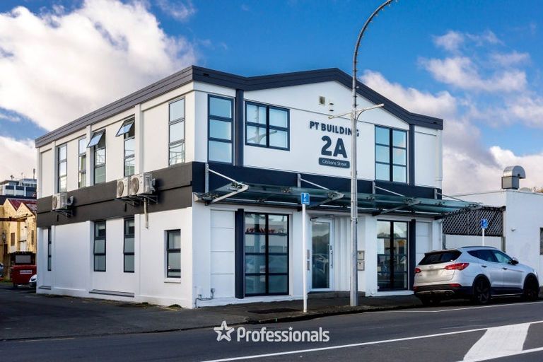 Photo of property in 2a Gibbons Street, Upper Hutt Central, Upper Hutt, 5018