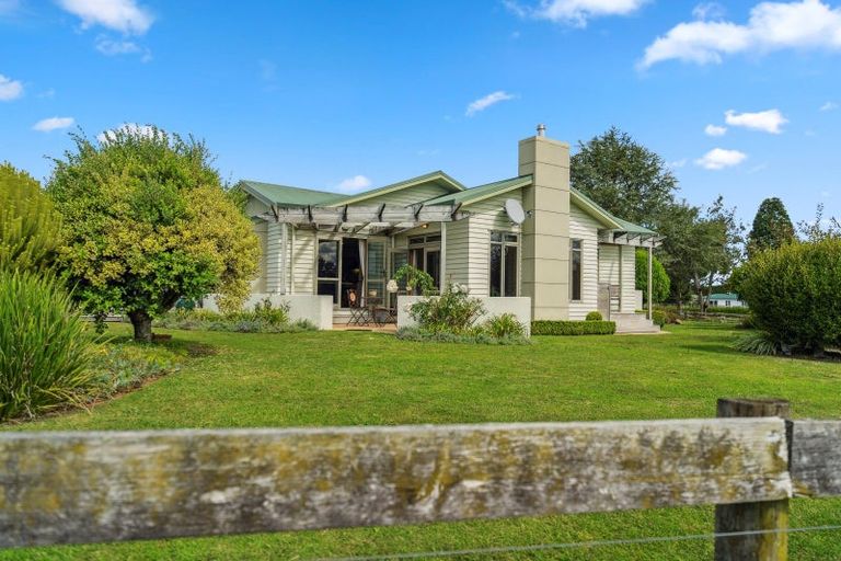 Photo of property in 215 Black Road, Paengaroa, Te Puke, 3189