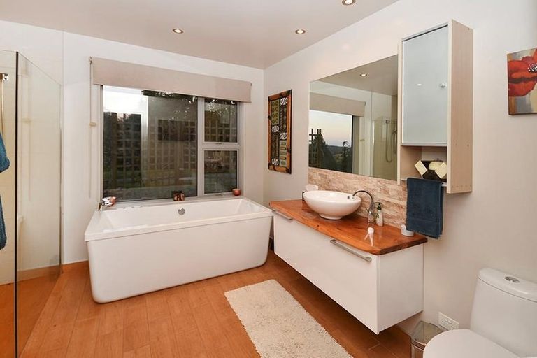 Photo of property in 42a Mcgregor Road, Clevedon, Papakura, 2582