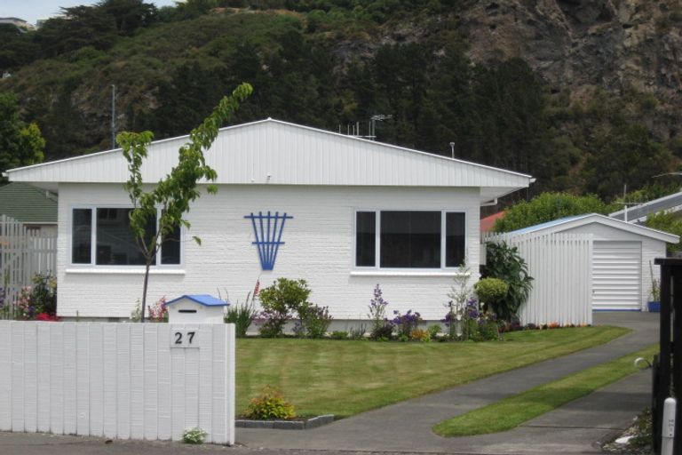 Photo of property in 27 Celia Street, Redcliffs, Christchurch, 8081