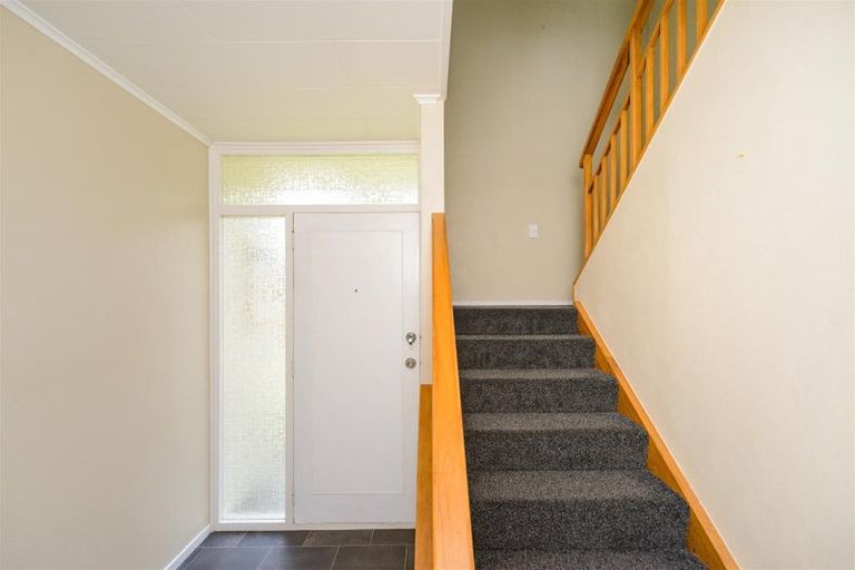 Photo of property in 36 Wanganui Road, Marton, 4710