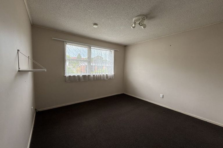 Photo of property in 66 Salamanca Road, Sunnynook, Auckland, 0620