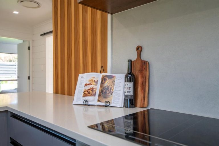 Photo of property in 13 Thelma Place, Lynmore, Rotorua, 3010