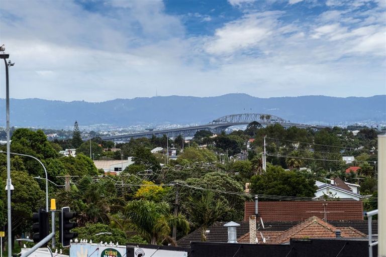 Photo of property in 6/14 Williamson Avenue, Belmont, Auckland, 0622