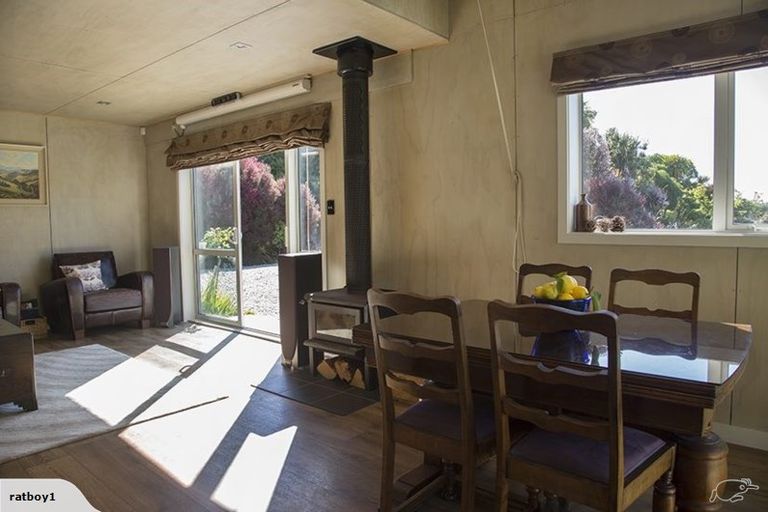 Photo of property in 240 Alma Road, Westport, 7892