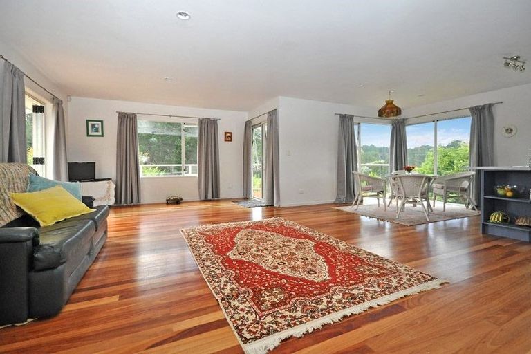 Photo of property in 60 Puhoi Road, Puhoi, Warkworth, 0994