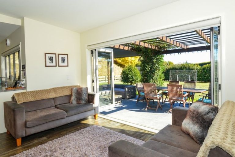 Photo of property in 51 Omarunui Road, Waiohiki, Napier, 4183