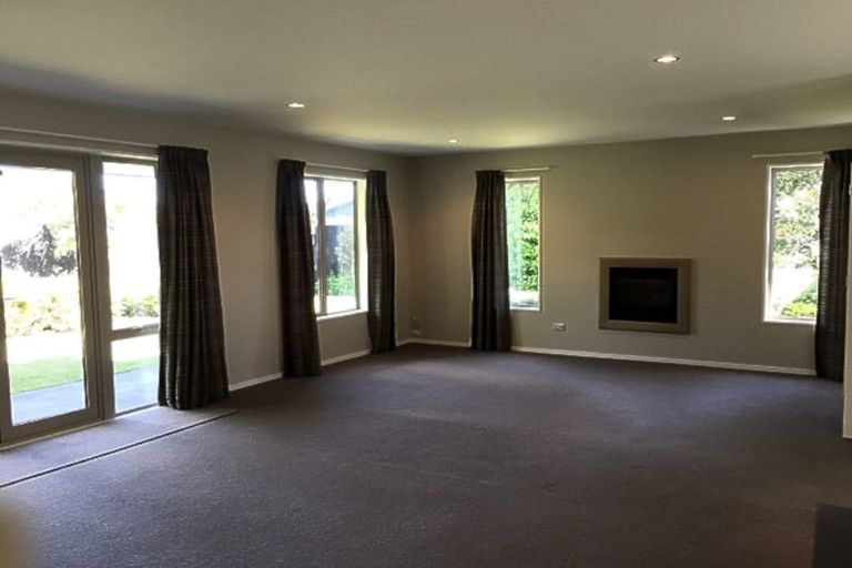 Photo of property in 630 Avonside Drive, Avonside, Christchurch, 8061