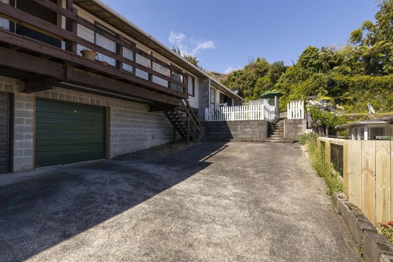 Photo of property in 14a Ambury Place, Merrilands, New Plymouth, 4312