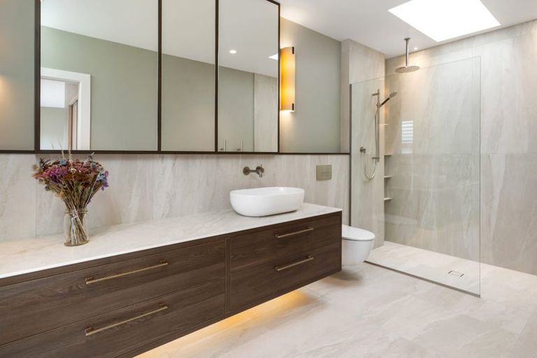 Photo of property in 23 Waiwetu Street, Fendalton, Christchurch, 8052