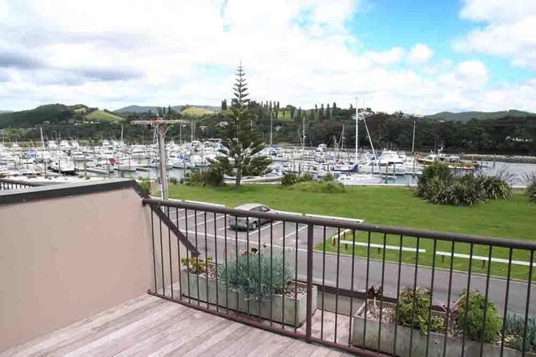Photo of property in 613b Beach Road, Whangamata, 3620