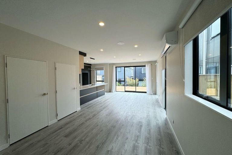 Photo of property in 22 Clara Road, Silverdale, 0932