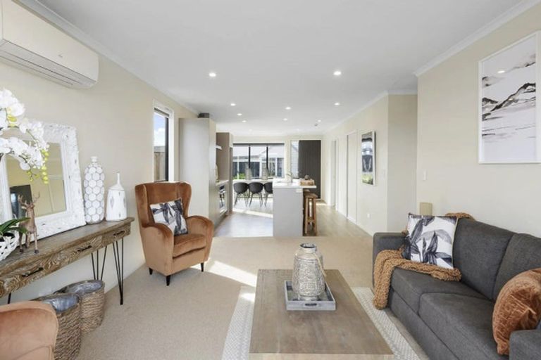 Photo of property in 11 Tippet Crescent, Wigram, Christchurch, 8025