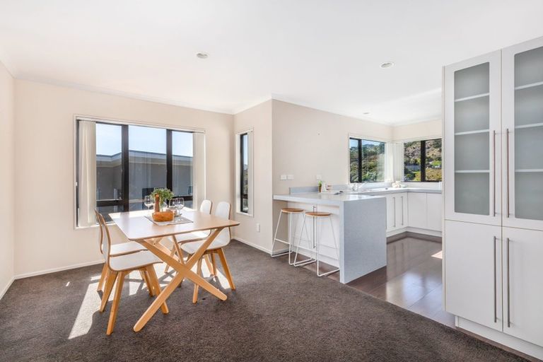 Photo of property in 16 Endeavour Drive, Whitby, Porirua, 5024