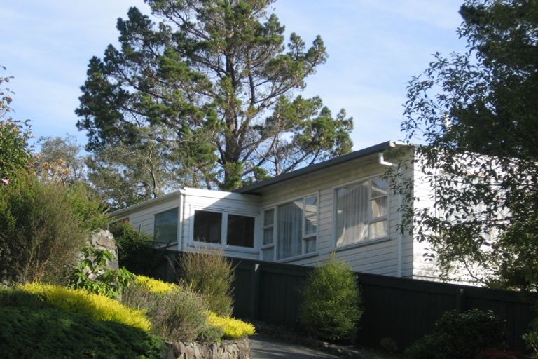 Photo of property in 22 Dalton Grove, Stokes Valley, Lower Hutt, 5019