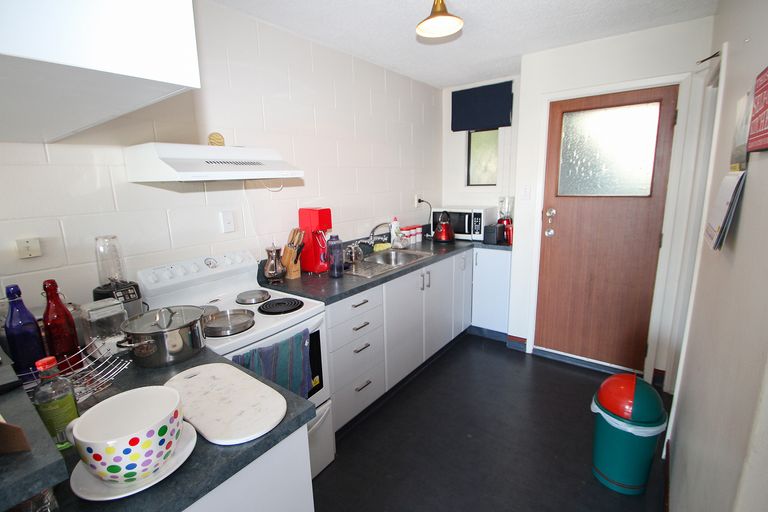 Photo of property in 33g Wharfe Street, South Hill, Oamaru, 9400