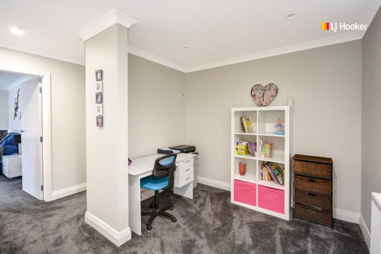 Photo of property in 26 Didham Drive, Mosgiel, 9024