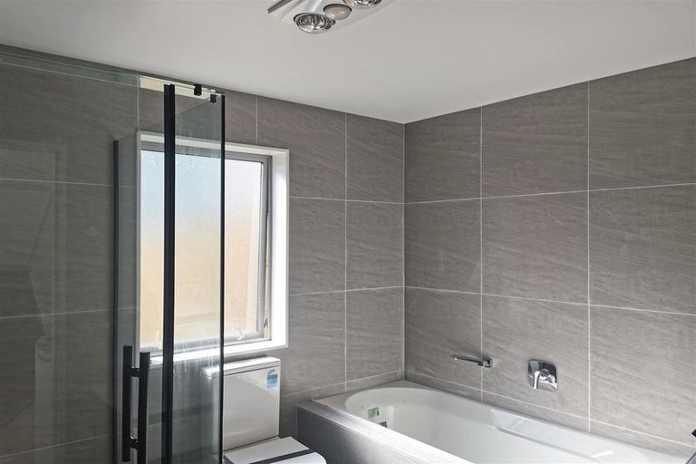 Photo of property in 85 Pacific Heights Road, Orewa, 0931