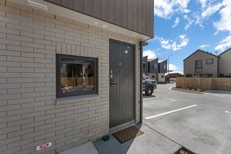 Photo of property in 14 Dallas Lane, Caversham, Dunedin, 9012