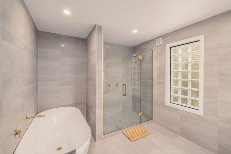 Photo of property in 13 Lookaway Place, Huntsbury, Christchurch, 8022