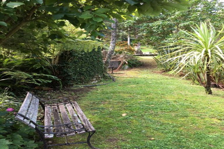 Photo of property in 4 Otuturu Creek Road, Ruamahunga, Thames, 3575