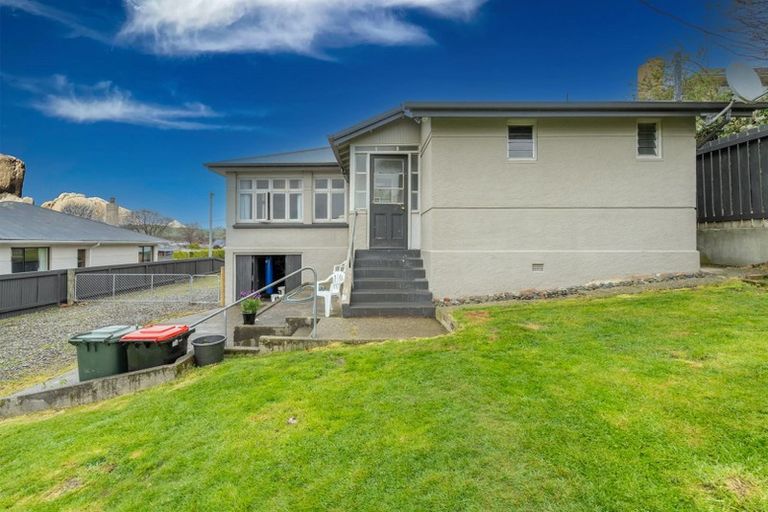 Photo of property in 5 Wolsley Street, Gore, 9710