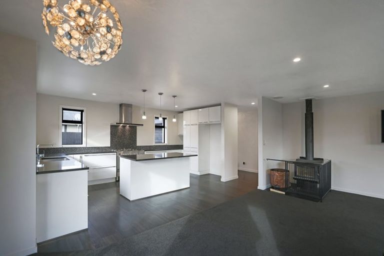 Photo of property in 158 Mcmurdo Street, Tinwald, Ashburton, 7700