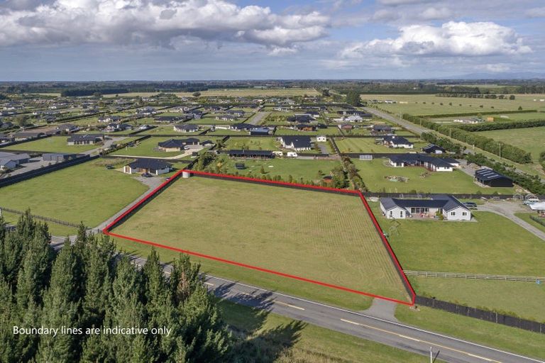 Photo of property in 16 Mchughs Road, Swannanoa, 7692