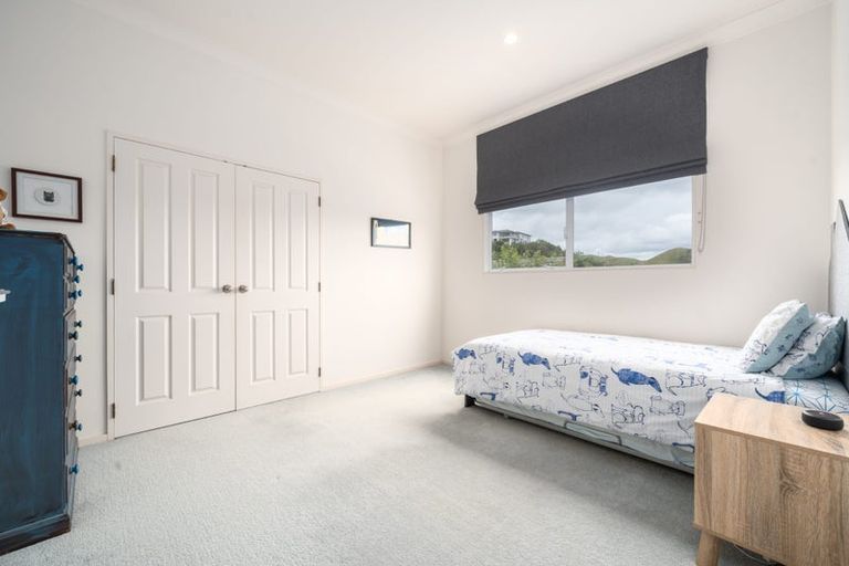 Photo of property in 4 Amesbury Drive, Churton Park, Wellington, 6037