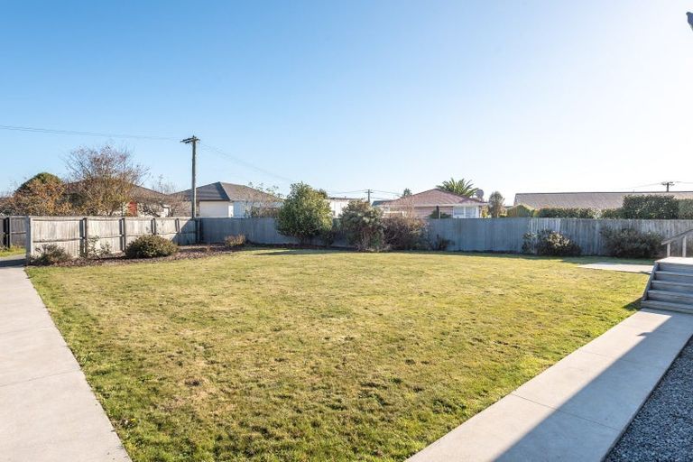 Photo of property in 27 Landy Street, Dallington, Christchurch, 8061