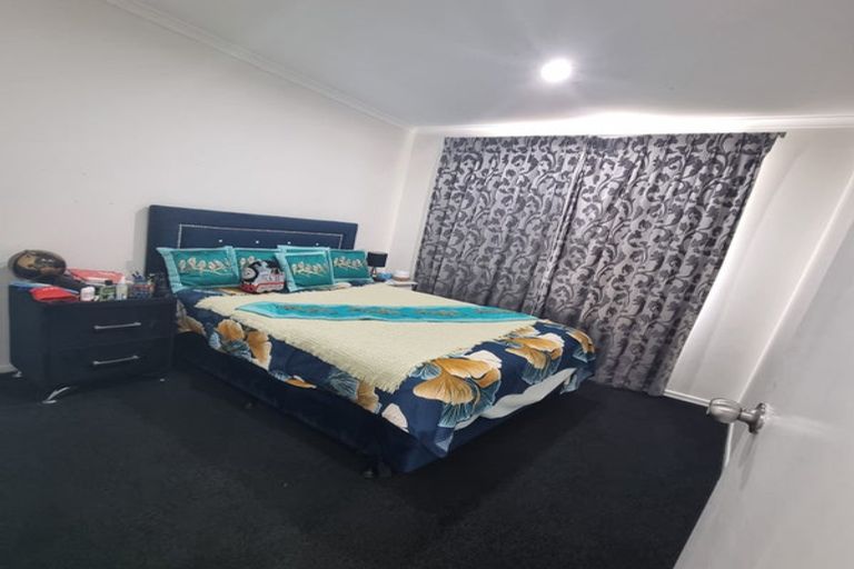 Photo of property in 3 Hakawai Avenue, Takanini, 2112