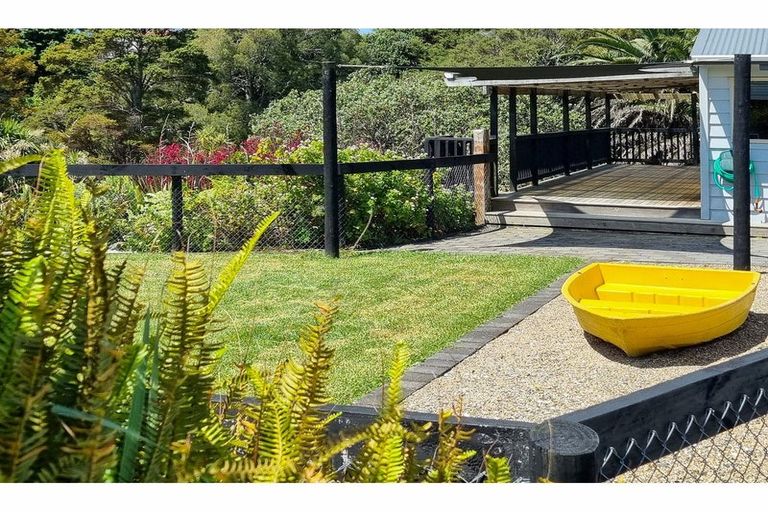 Photo of property in 57 Hauraki Road, Leigh, Warkworth, 0985
