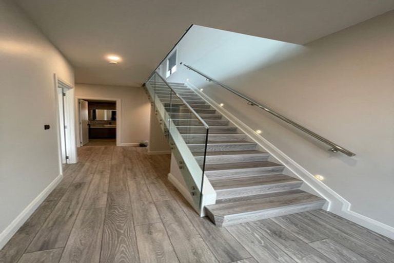 Photo of property in 8 Cavalli Road, Long Bay, Auckland, 0630