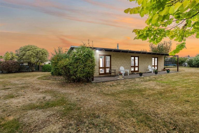 Photo of property in 21 Bowie Drive, Woodend, 7610