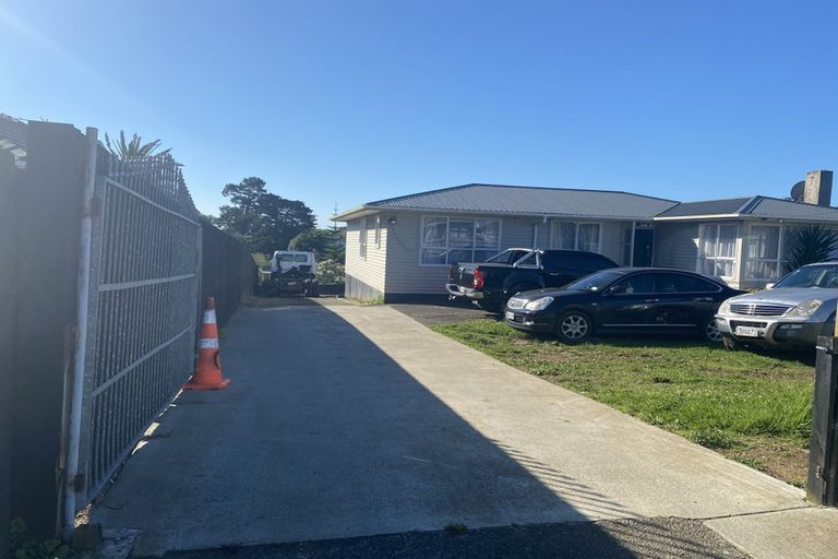 Photo of property in 10 Hamill Road, Otara, Auckland, 2023