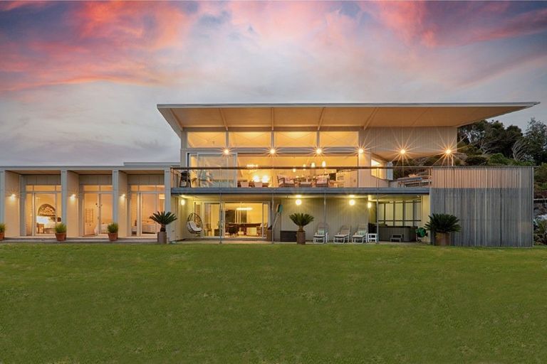 Photo of property in 45 Lincoln Street, Mangawhai Heads, Mangawhai, 0505