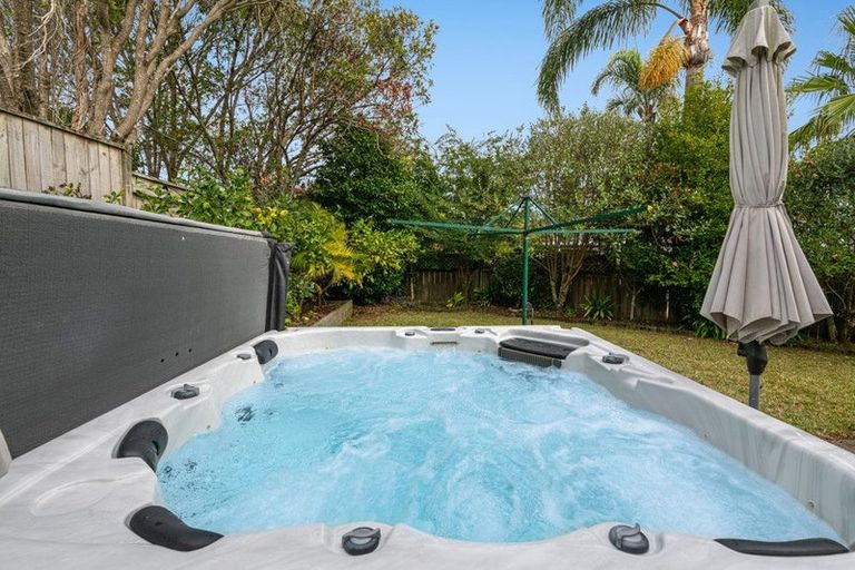 Photo of property in 3 Sandpiper Grove, Unsworth Heights, Auckland, 0632