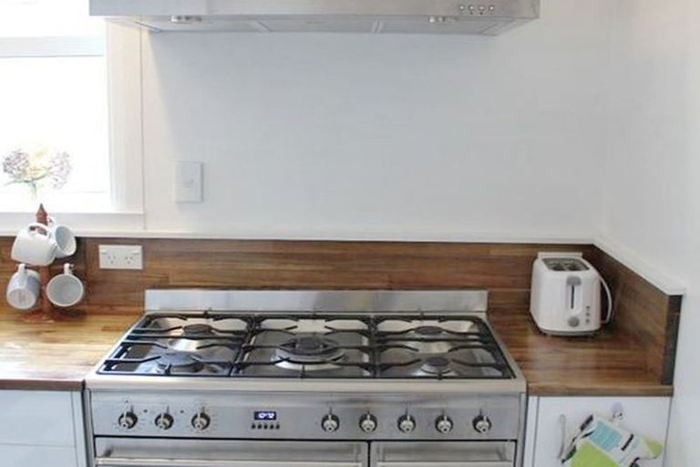Photo of property in 331 Rattray Street, Dunedin Central, Dunedin, 9016