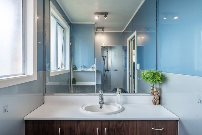 Photo of property in 8 Sunrise Avenue, Owhata, Rotorua, 3010