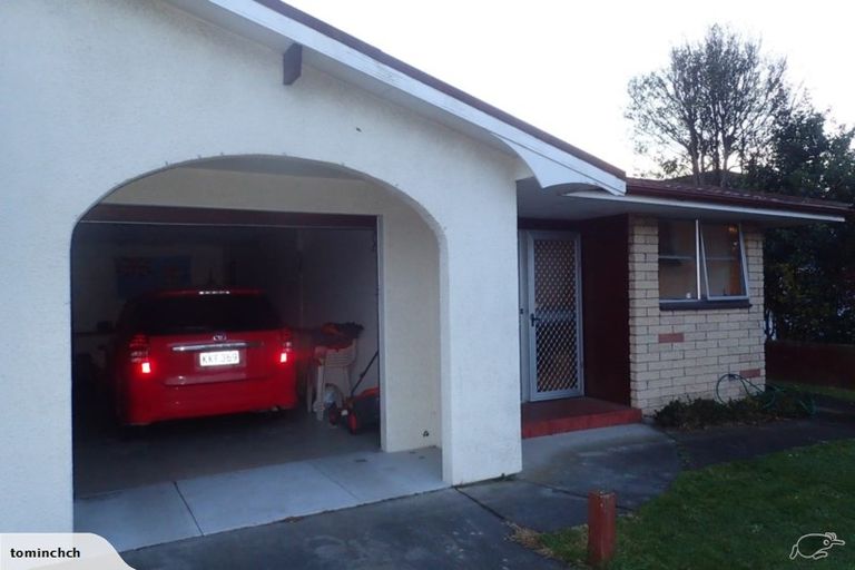 Photo of property in 33b Waimairi Road, Upper Riccarton, Christchurch, 8041