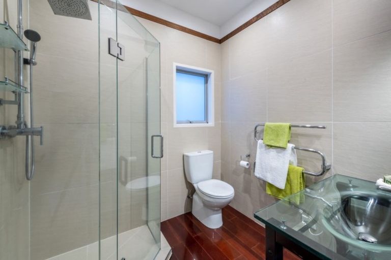 Photo of property in 86a Kowhai Road, Campbells Bay, Auckland, 0630