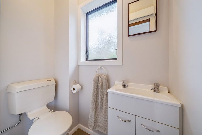 Photo of property in 78c Main Road, Titahi Bay, Porirua, 5022