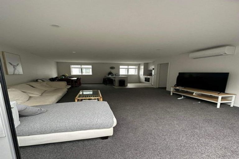 Photo of property in 2/368 Hereford Street, Linwood, Christchurch, 8011