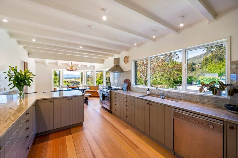 Photo of property in 56 Oak Lane, Wanaka, 9305