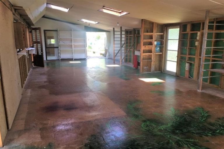 Photo of property in 170 Weggery Drive, Waikanae Beach, Waikanae, 5036