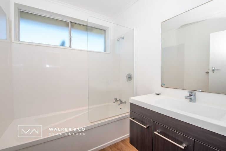 Photo of property in 25 California Drive, Totara Park, Upper Hutt, 5018