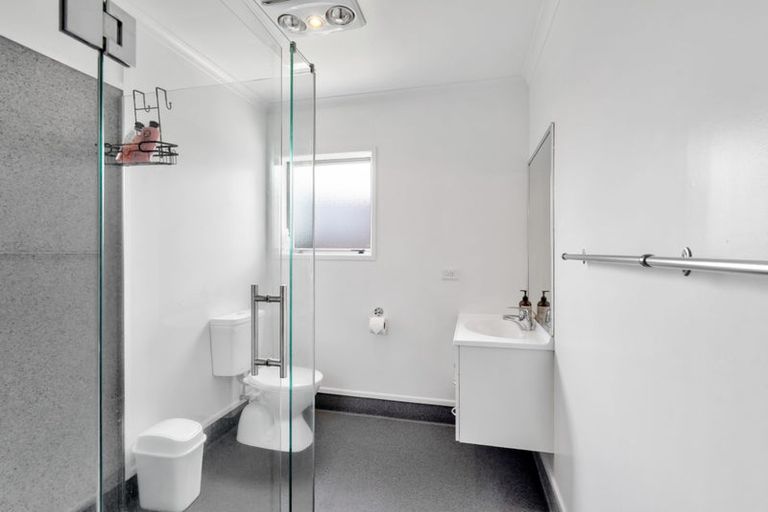 Photo of property in 38a Doralto Road, Frankleigh Park, New Plymouth, 4310