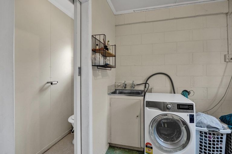 Photo of property in 1 Koromiko Street, Inglewood, 4330