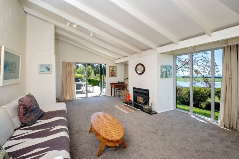 Photo of property in 14 Ballantyne Place, Poraiti, Napier, 4182